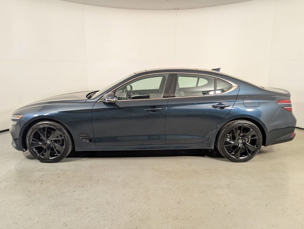 Used 2023 Genesis G70 2.0T w/ Sport Prestige Package RWD image 4
