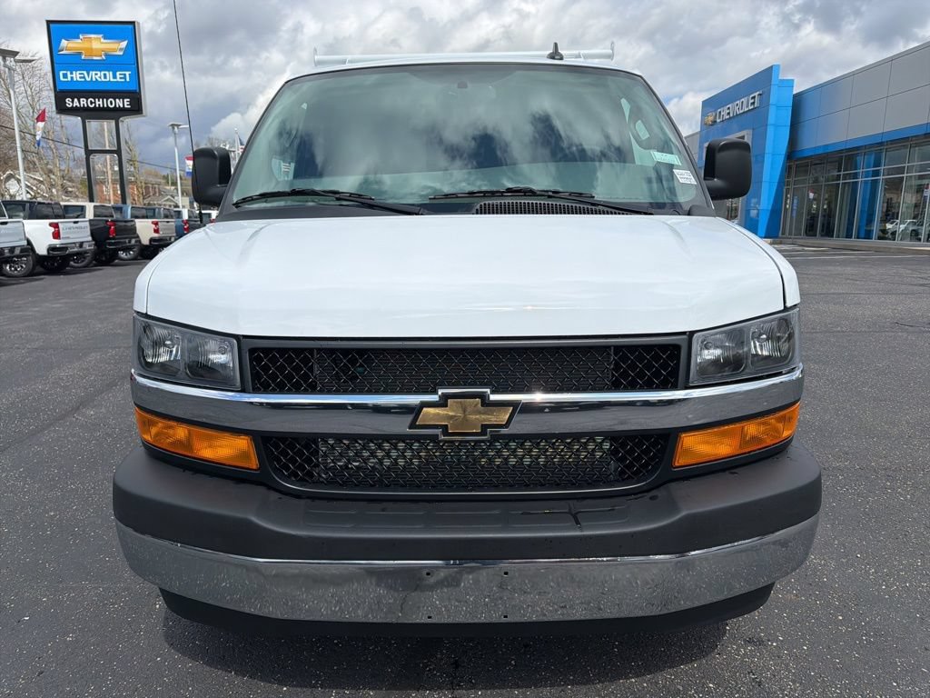 New 2026 Chevrolet Express 3500 w/ Power Convenience Package RWD image 19