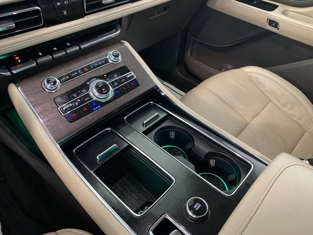 Used 2022 Lincoln Aviator Reserve w/ Elements Package Plus AWD/4WD image 28
