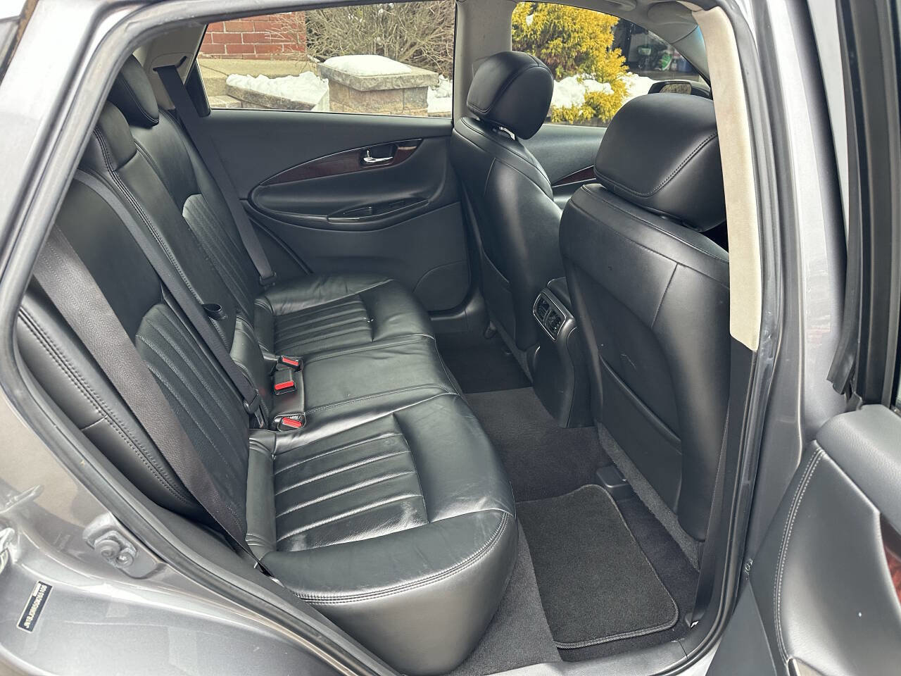 Used 2016 INFINITI QX50 AWD w/ Premium Plus Package image 26