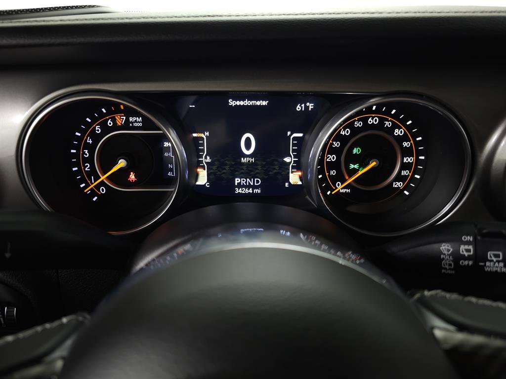 Used 2018 Jeep Wrangler Unlimited Sahara w/ Dual Top Group image 20