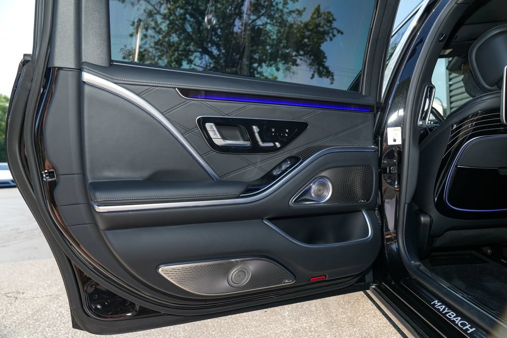 Used 2022 Mercedes-Benz Maybach S 580 4MATIC image 25