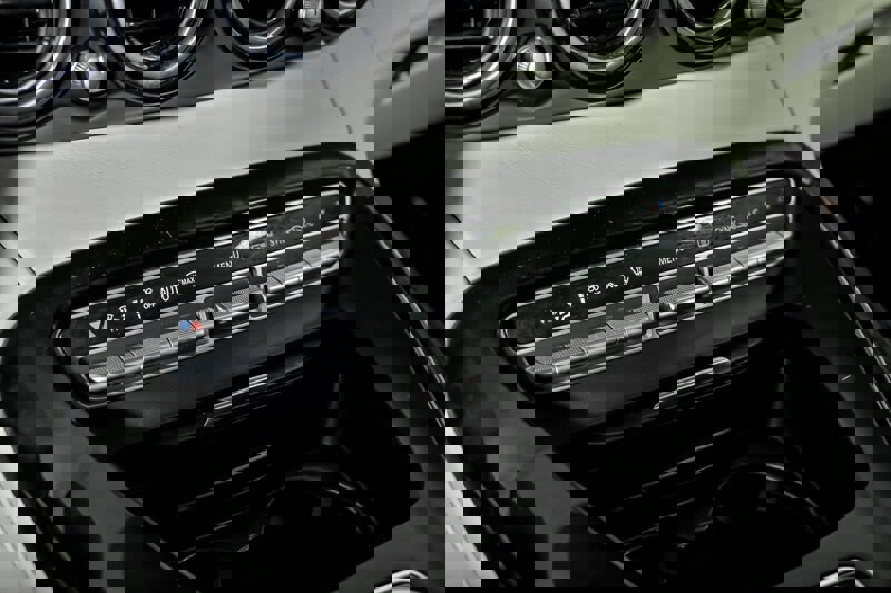 Used 2017 Mercedes-Benz AMG GT S w/ Exclusive Interior Package image 31