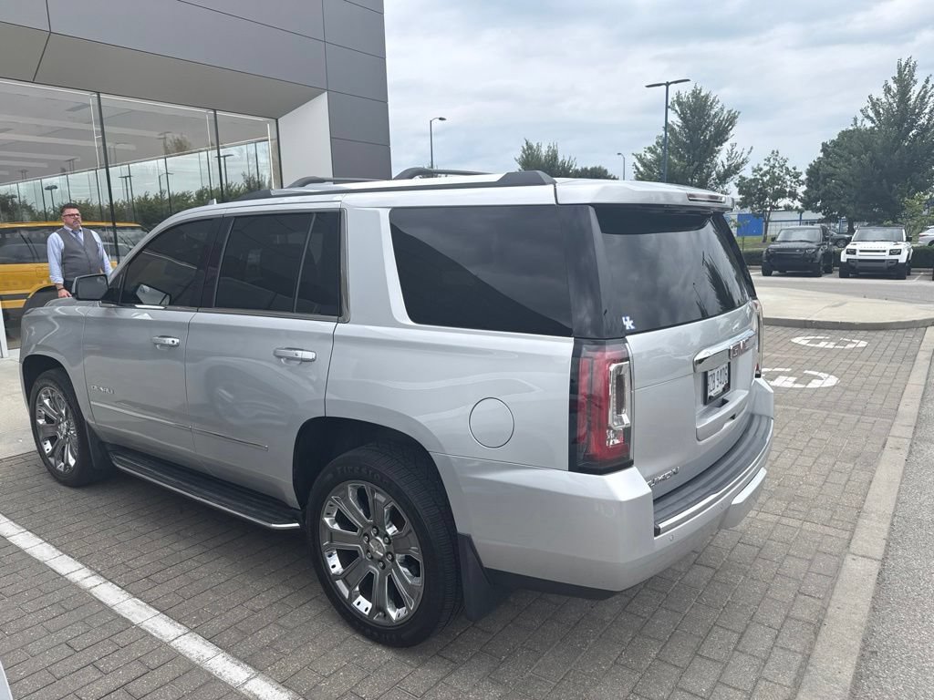 Used 2016 GMC Yukon Denali w/ Open Road Package AWD/4WD image 7
