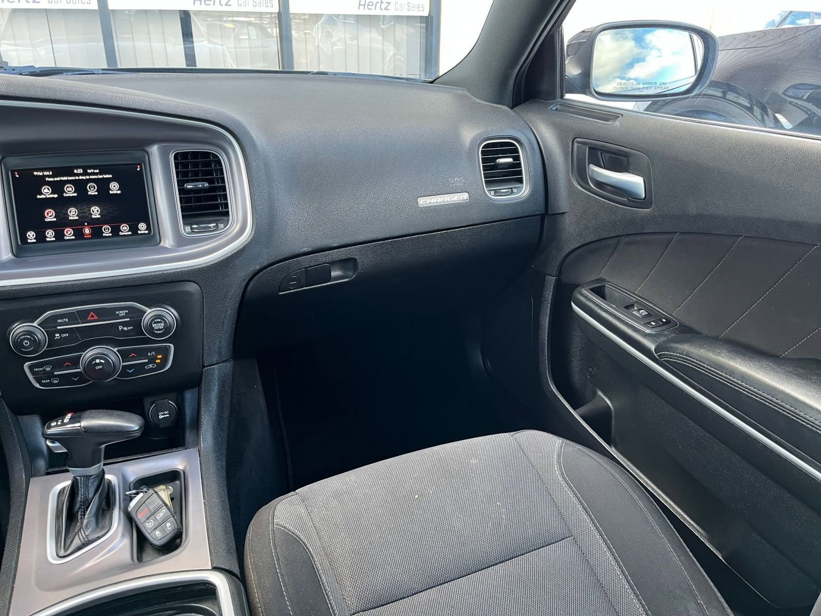 Used 2022 Dodge Charger SXT image 35