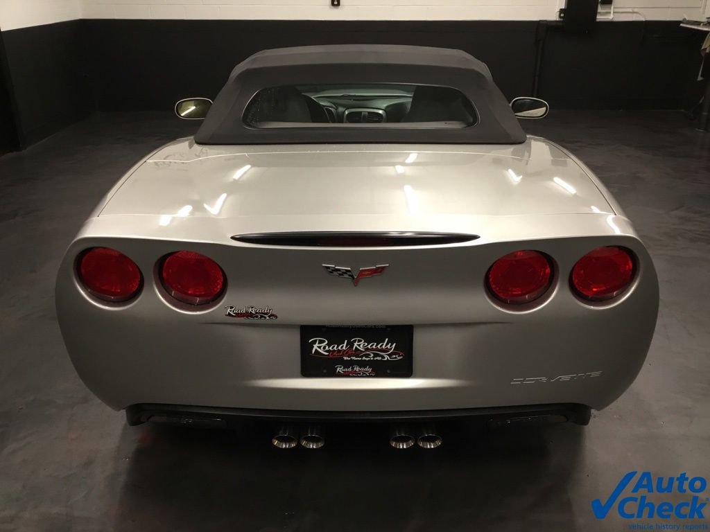 Used 2005 Chevrolet Corvette Convertible w/ Preferred Equipment Group image 20