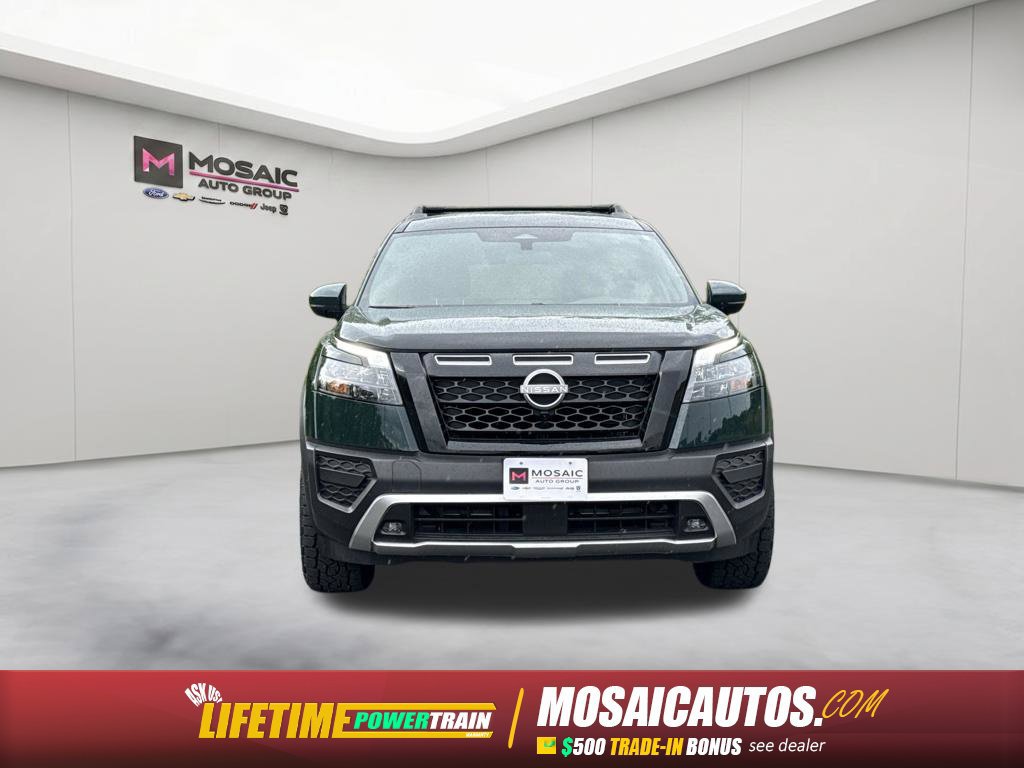 Used 2025 Nissan Pathfinder Rock Creek AWD/4WD image 2