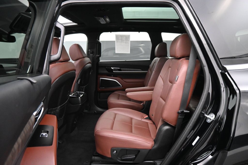 Used 2024 Kia Telluride SX AWD/4WD image 19