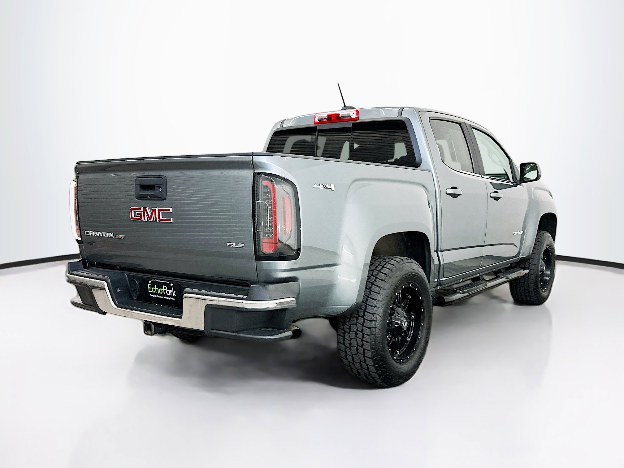 Used 2019 GMC Canyon SLE w/ SLE Convenience Package image 9