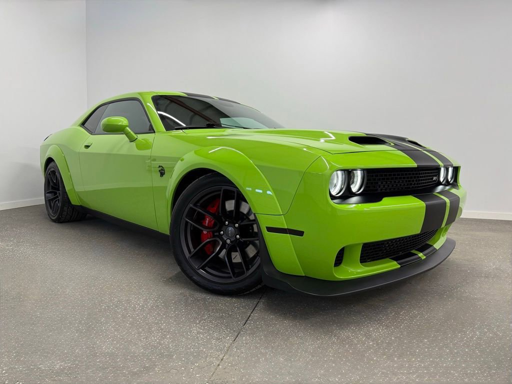 Used 2019 Dodge Challenger SRT Hellcat Redeye image 1