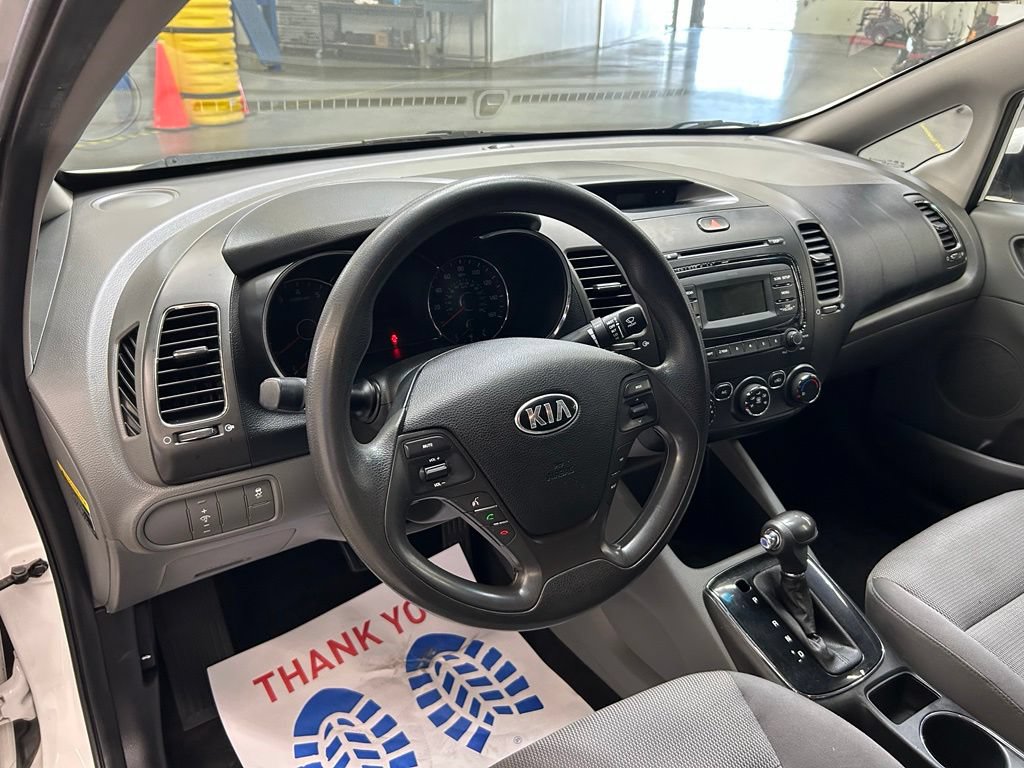 Used 2017 Kia Forte LX FWD image 19