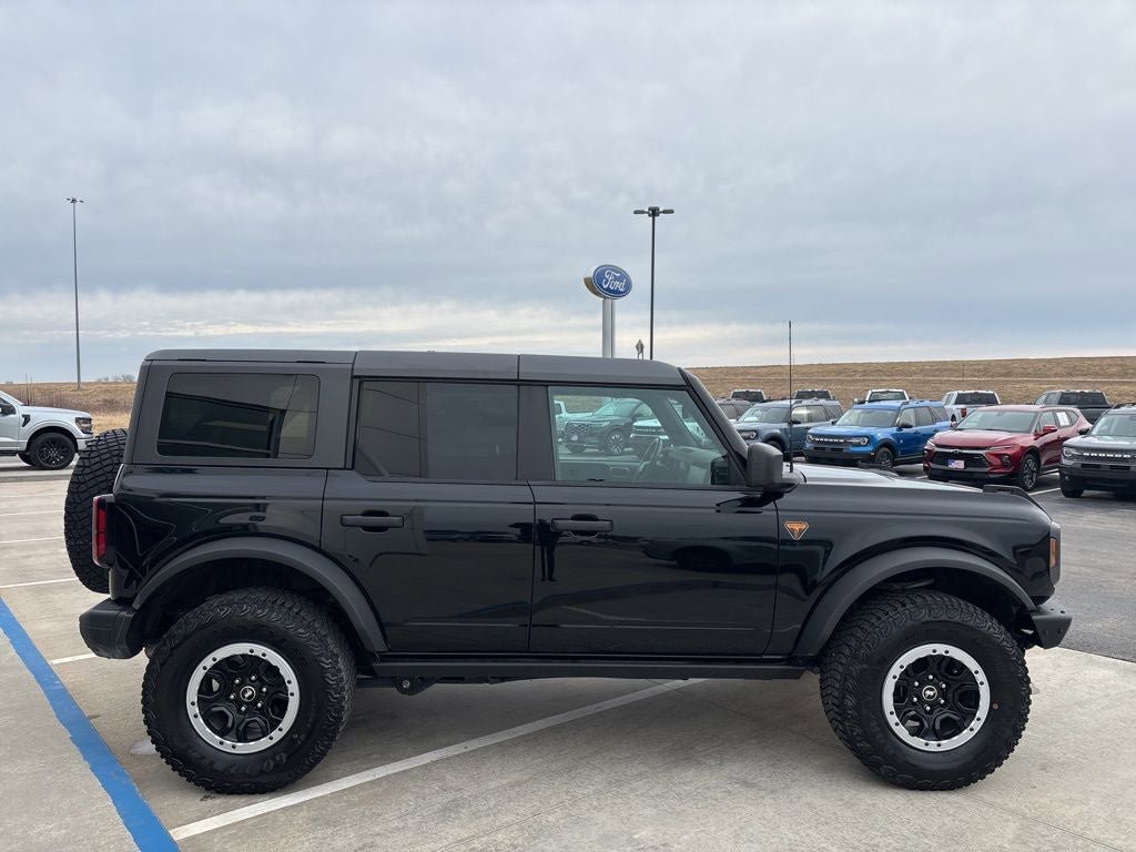 Used 2024 Ford Bronco Badlands w/ Sasquatch Package AWD/4WD image 7