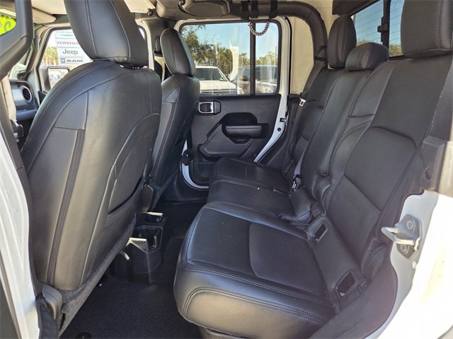 Certified 2021 Jeep Gladiator Willys image 16