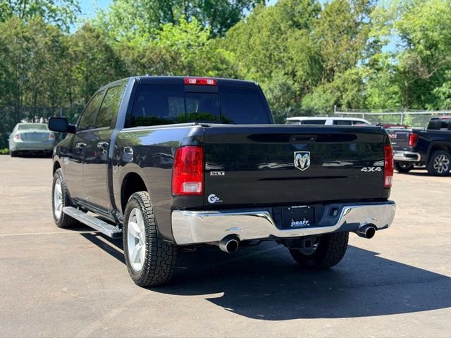 Used 2015 RAM 1500 Classic SLT w/ SLT Plus D←cor Group AWD/4WD image 4