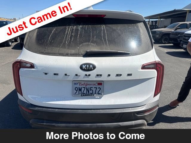 Used 2020 Kia Telluride EX w/ Towing Package FWD image 4