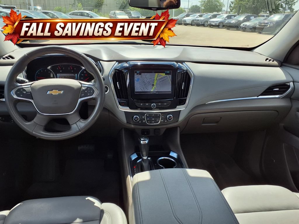 Used 2019 Chevrolet Traverse LT w/ LT Premium Package FWD image 9