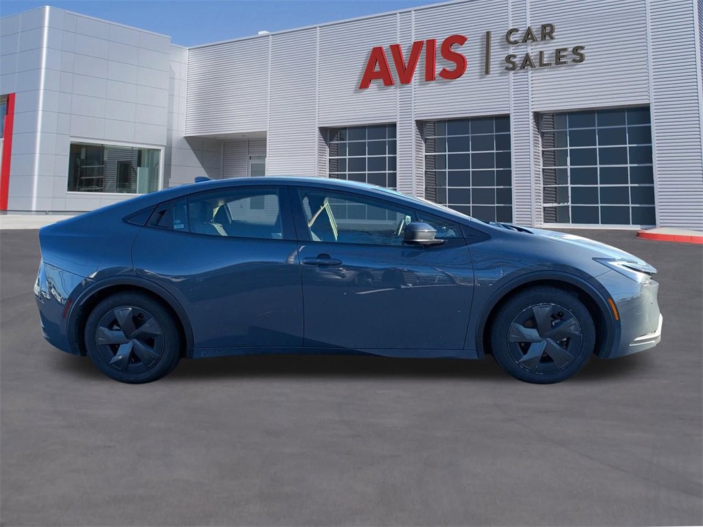 Used 2024 Toyota Prius LE image 7