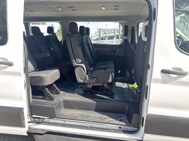 Certified 2022 Ford Transit 350 XLT RWD image 9