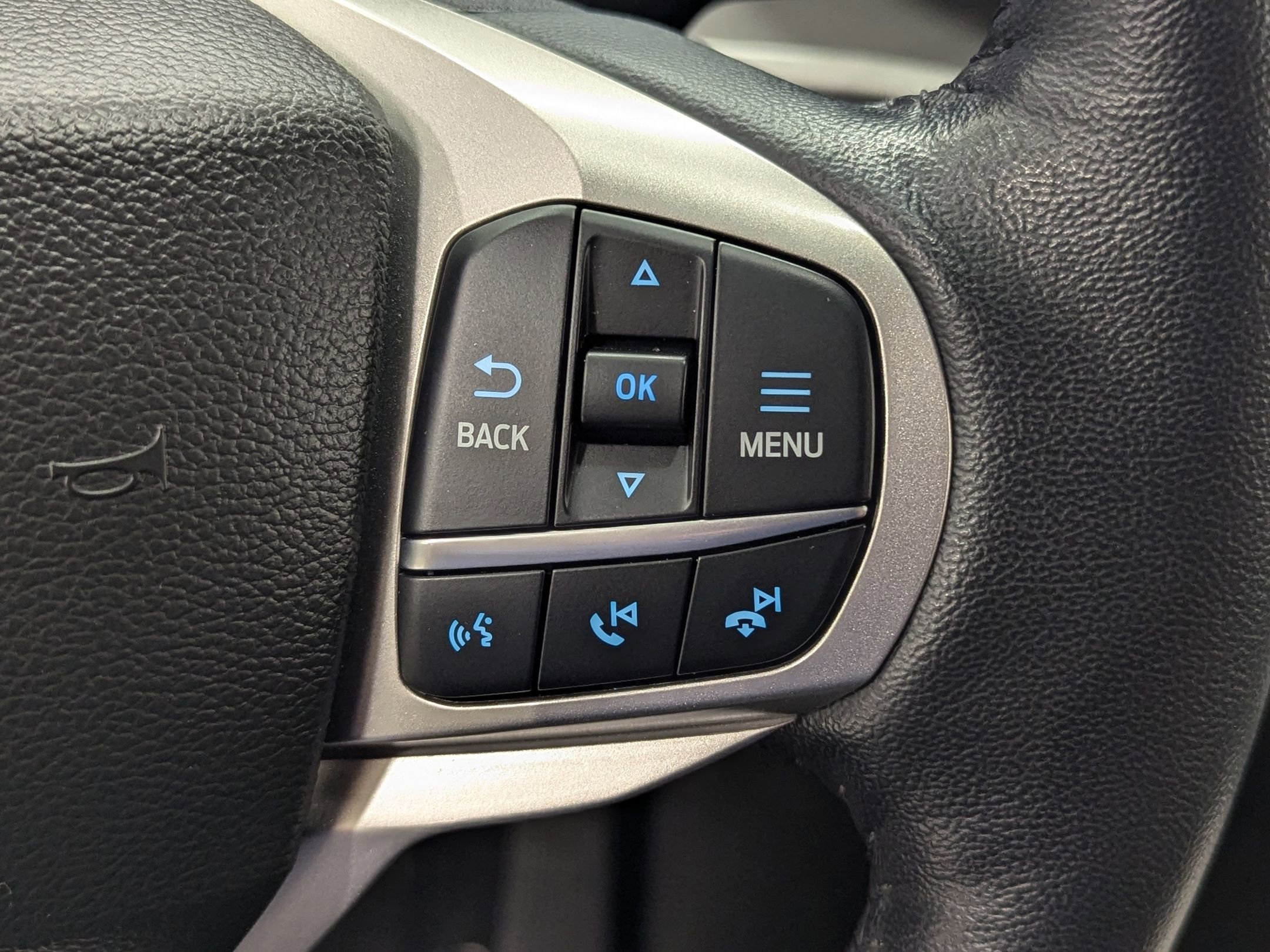 Certified 2023 Ford Explorer XLT w/ Class IV Trailer Tow Package image 23