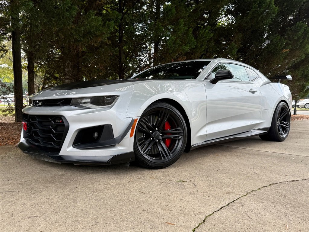 Used 2018 Chevrolet Camaro ZL1 video 2