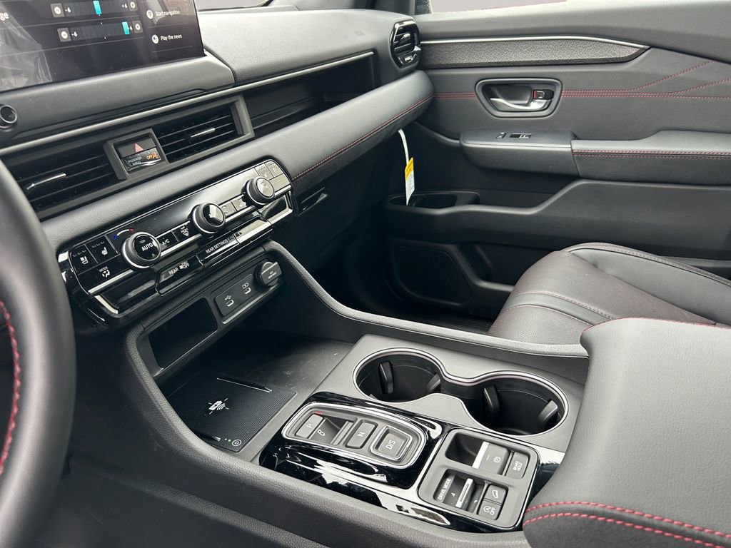 New 2026 Honda Pilot Black Edition image 10