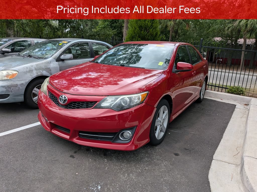 Used 2012 Toyota Camry SE FWD image 4
