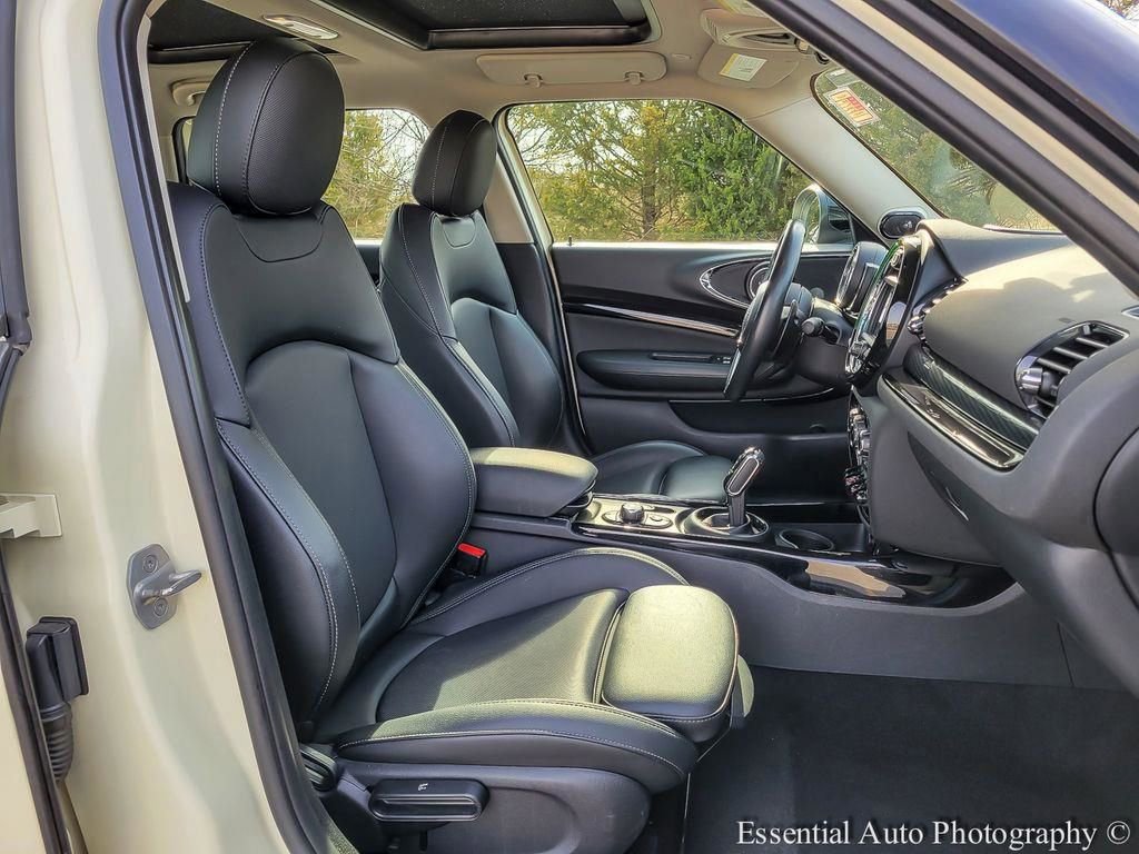 Used 2020 MINI Cooper Clubman S image 32