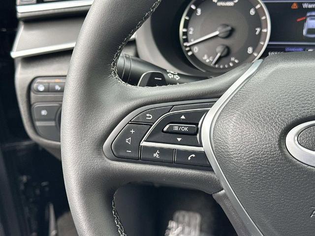 Certified 2025 INFINITI QX55 Essential image 19
