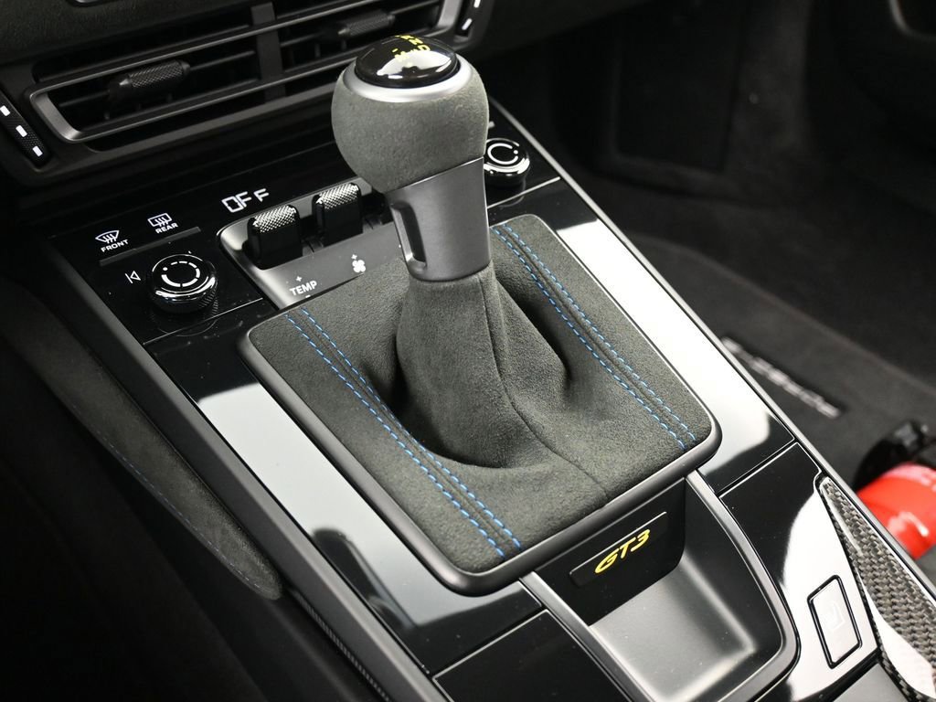 Certified 2022 Porsche 911 GT3 RWD image 22