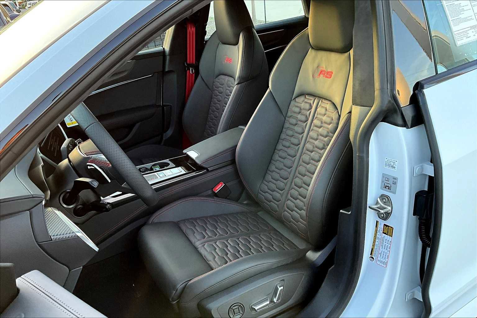 New 2025 Audi RS 7 Performance image 9