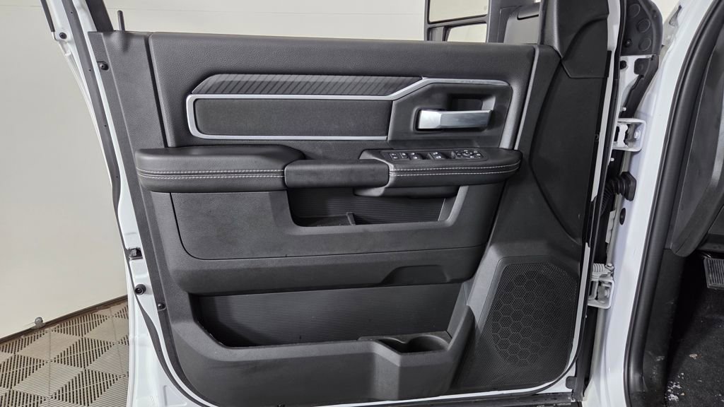 New 2025 RAM 2500 Big Horn image 12