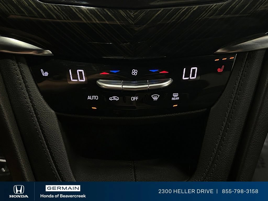 Used 2022 Cadillac XT6 Premium Luxury AWD/4WD image 24