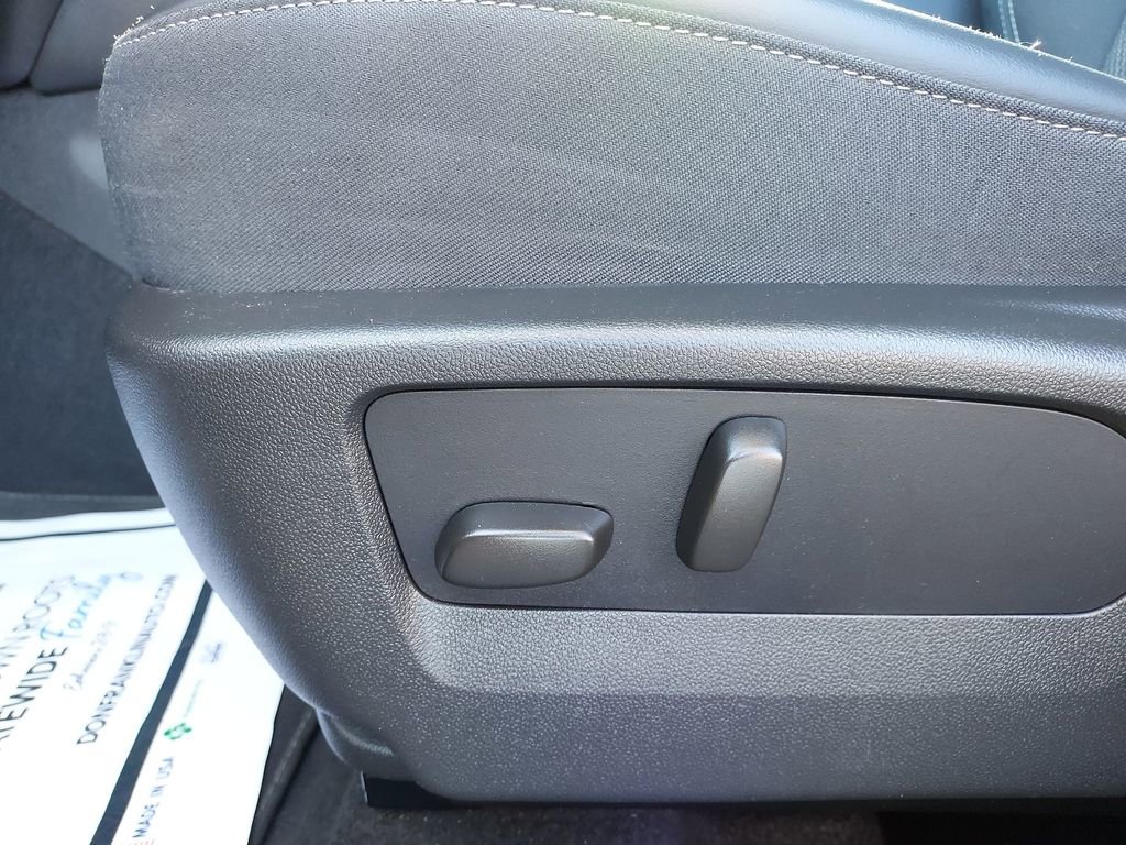 Used 2022 Buick Envision Preferred image 18