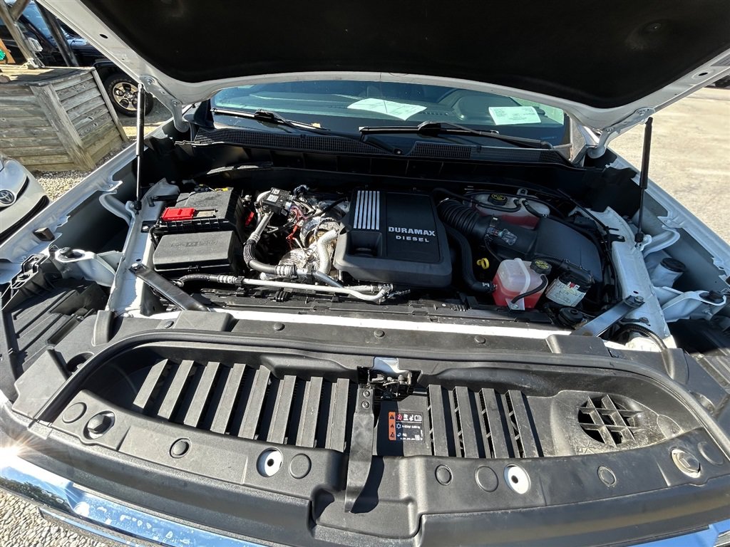 Used 2023 Chevrolet Silverado 1500 LTZ AWD/4WD image 41