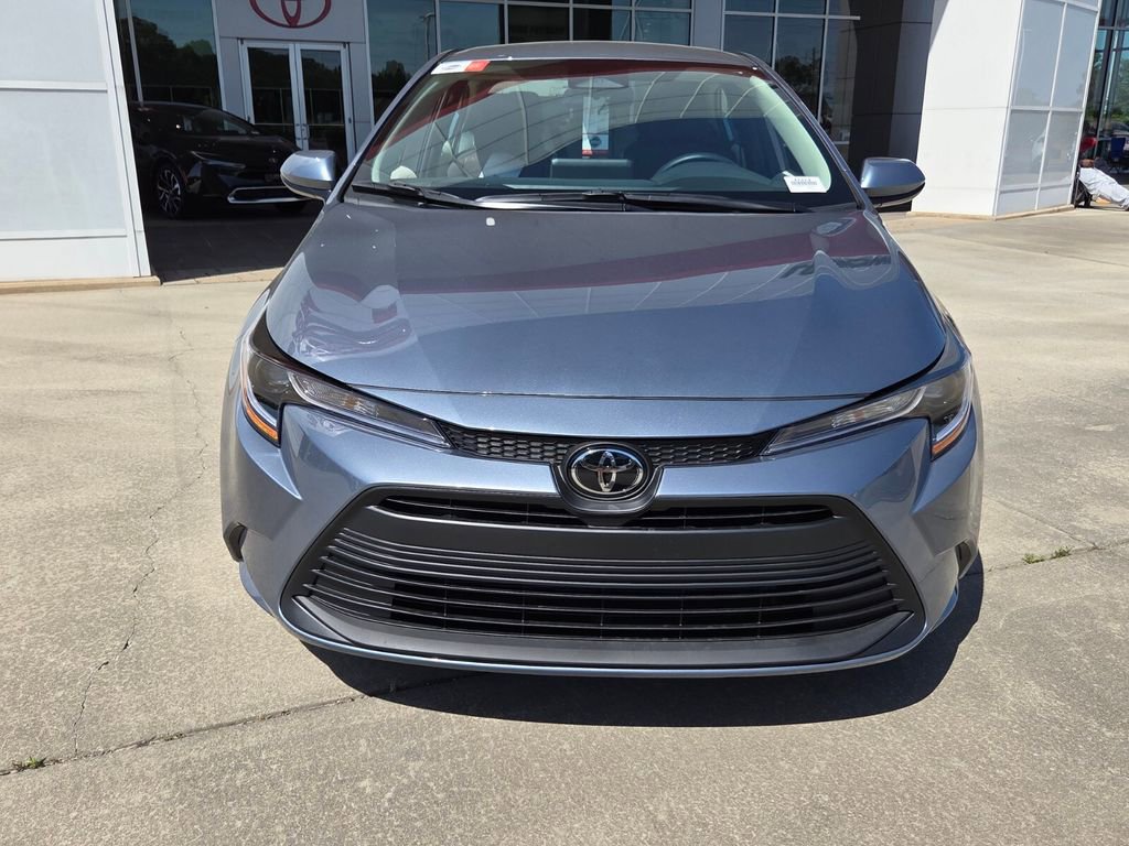 New 2026 Toyota Corolla LE image 2