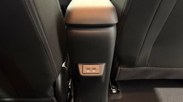 New 2027 Chevrolet Bolt LT w/ Comfort Package image 27