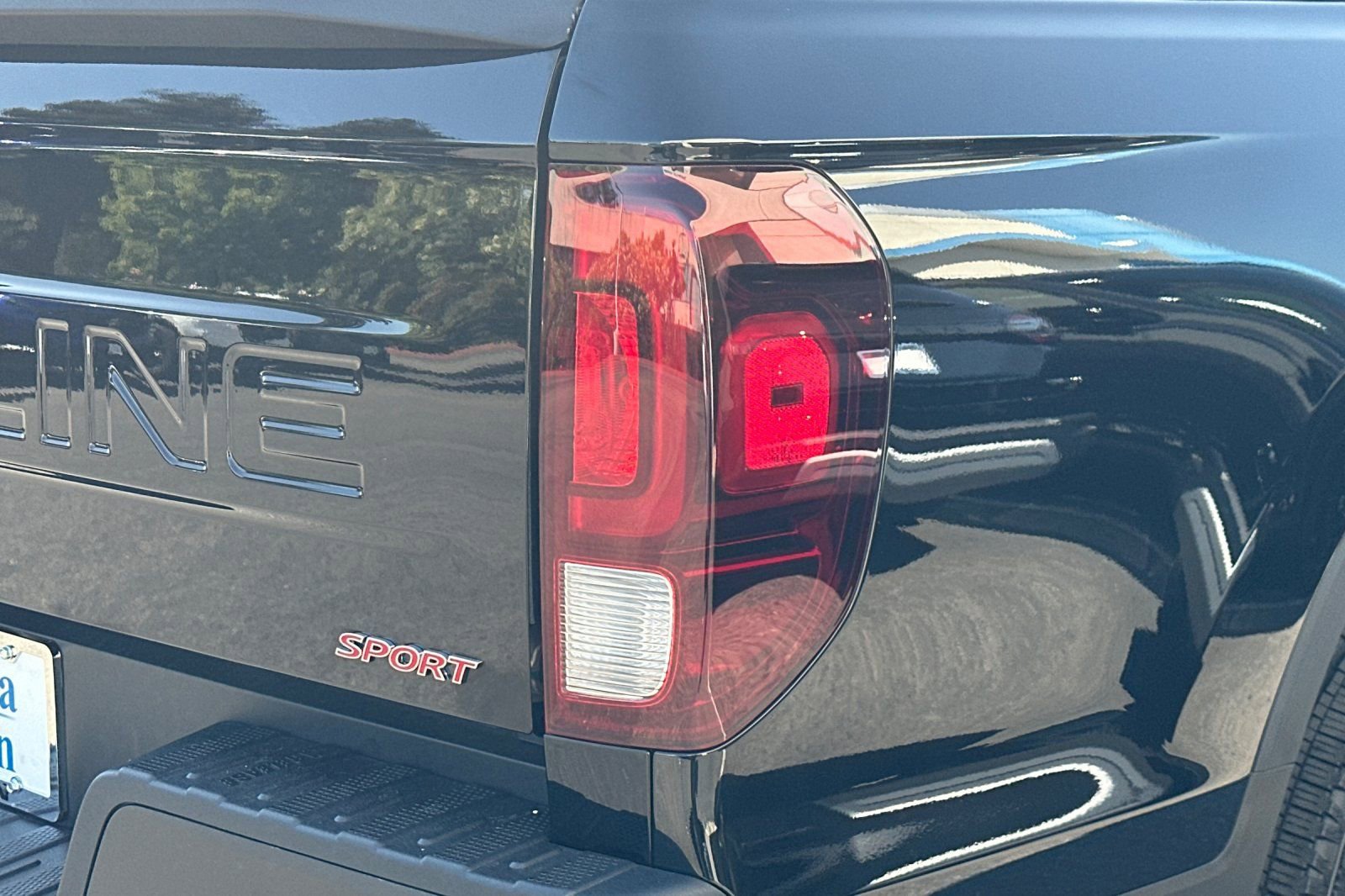 New 2025 Honda Ridgeline Sport image 29