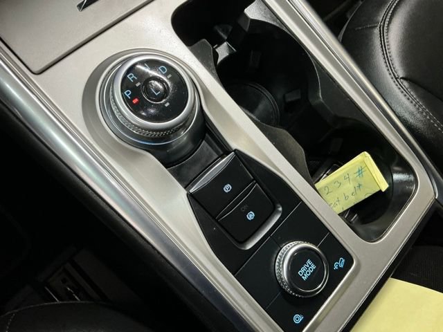 Used 2022 Ford Explorer XLT w/ Equipment Group 202A image 25