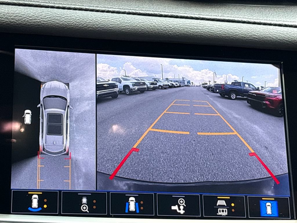 New 2026 Cadillac XT5 Sportv w/ LPO, Onyx Lite Package AWD/4WD image 15