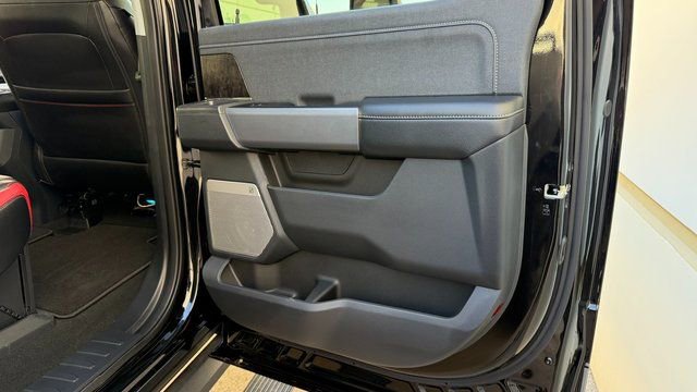 Used 2024 Ford F250 Lariat w/ Lariat Ultimate Package image 22