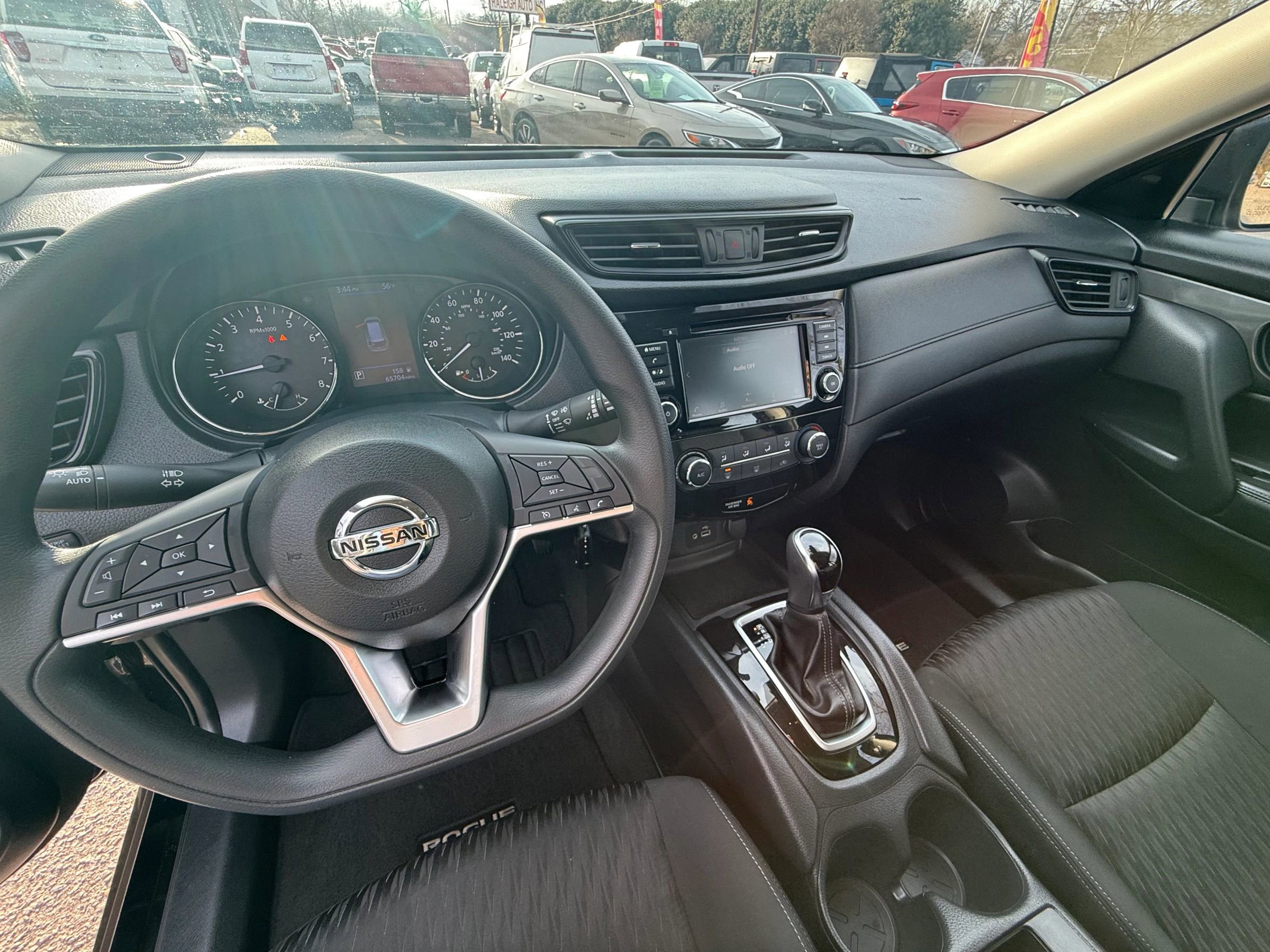 Used 2020 Nissan Rogue S image 14
