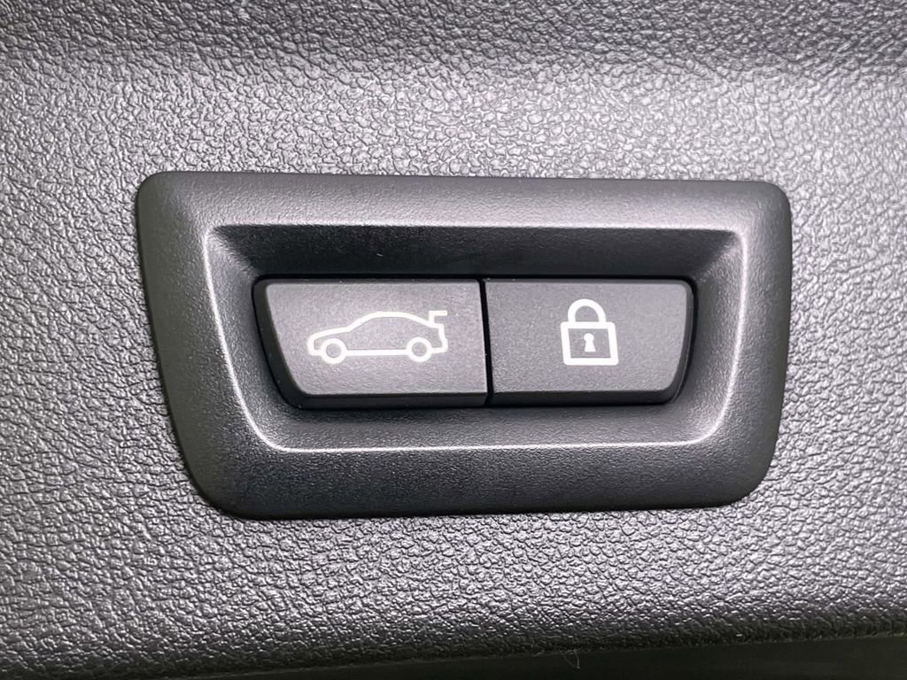 Used 2022 BMW X3 xDrive30i w/ Convenience Package image 21