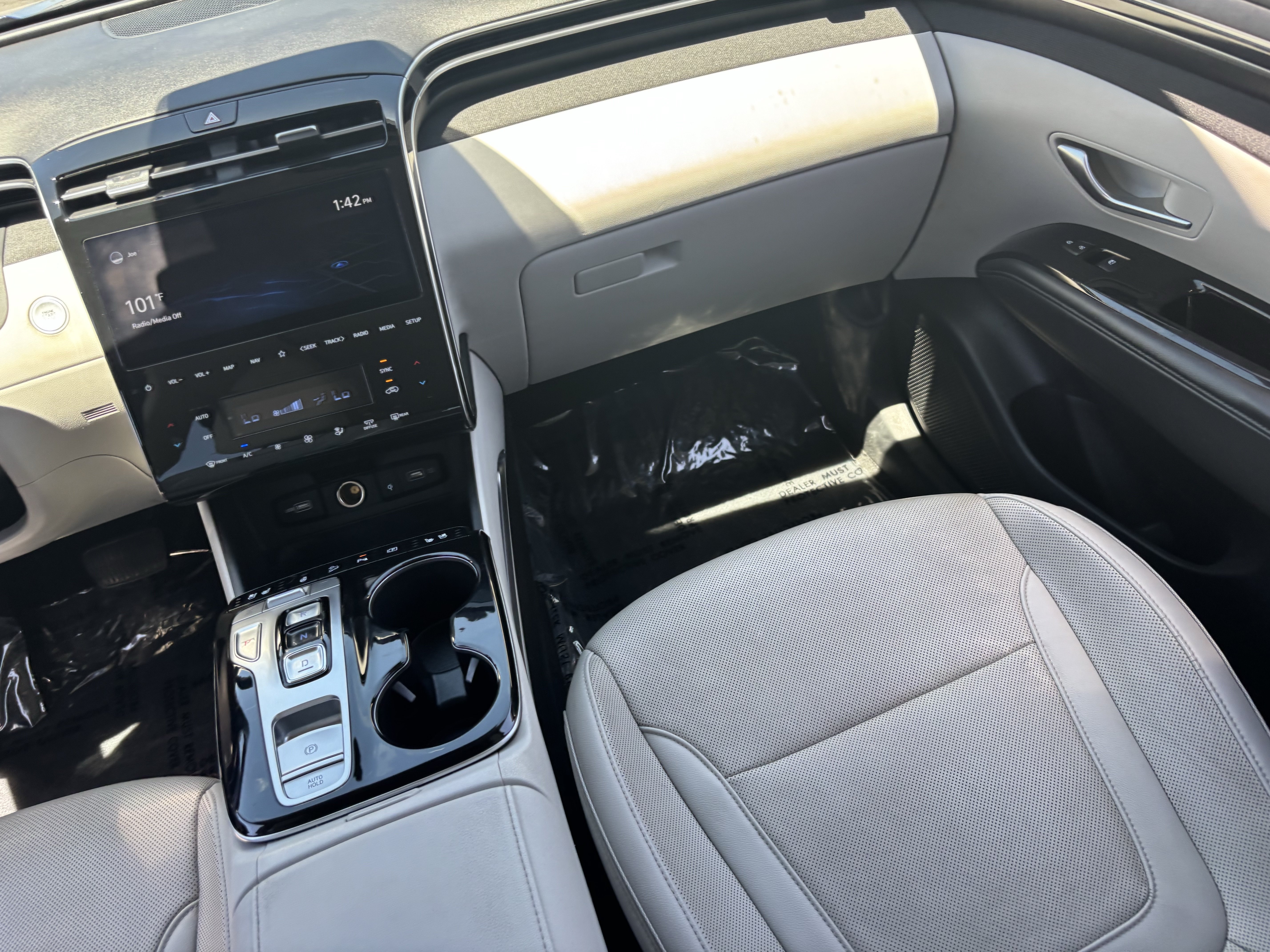 Used 2022 Hyundai Tucson Limited AWD/4WD image 15