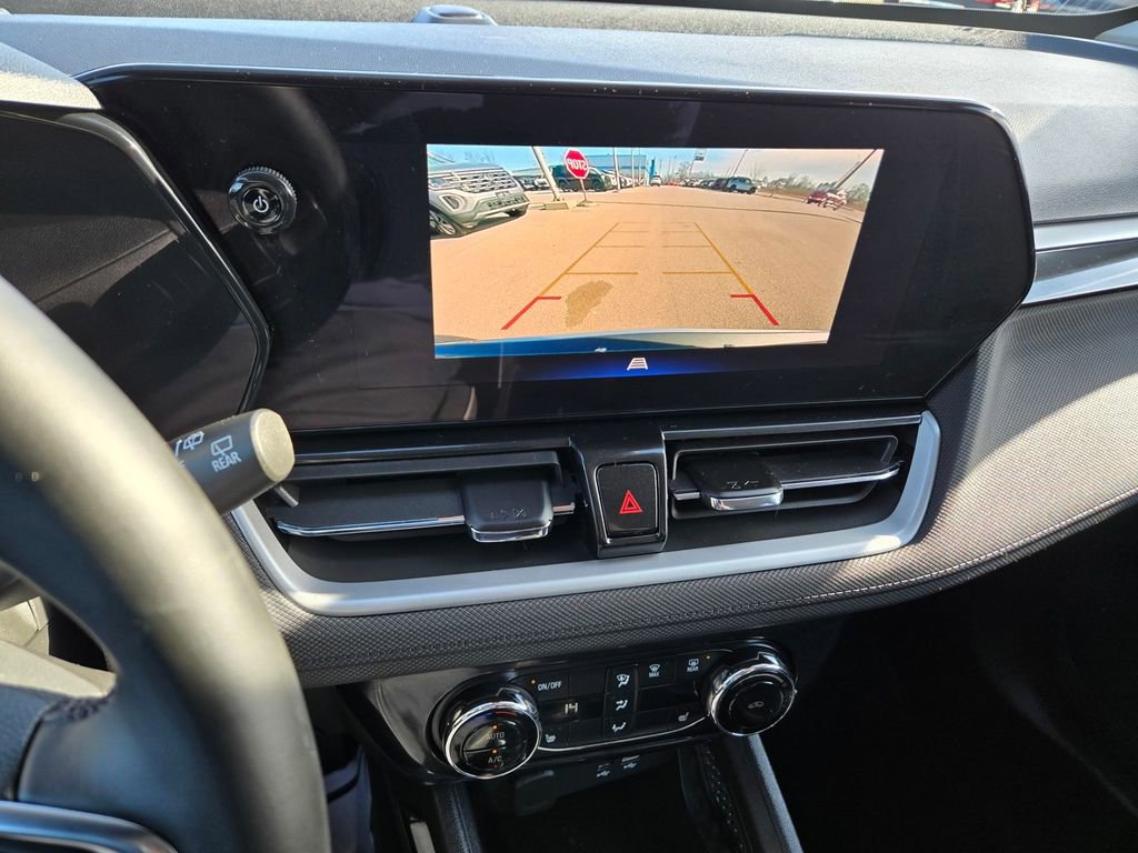 New 2026 Chevrolet TrailBlazer LT w/ Convenience Package FWD image 7