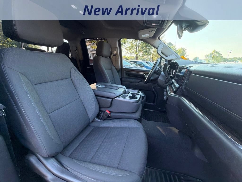 Used 2024 Chevrolet Silverado 2500 LT w/ Convenience Package AWD/4WD image 6
