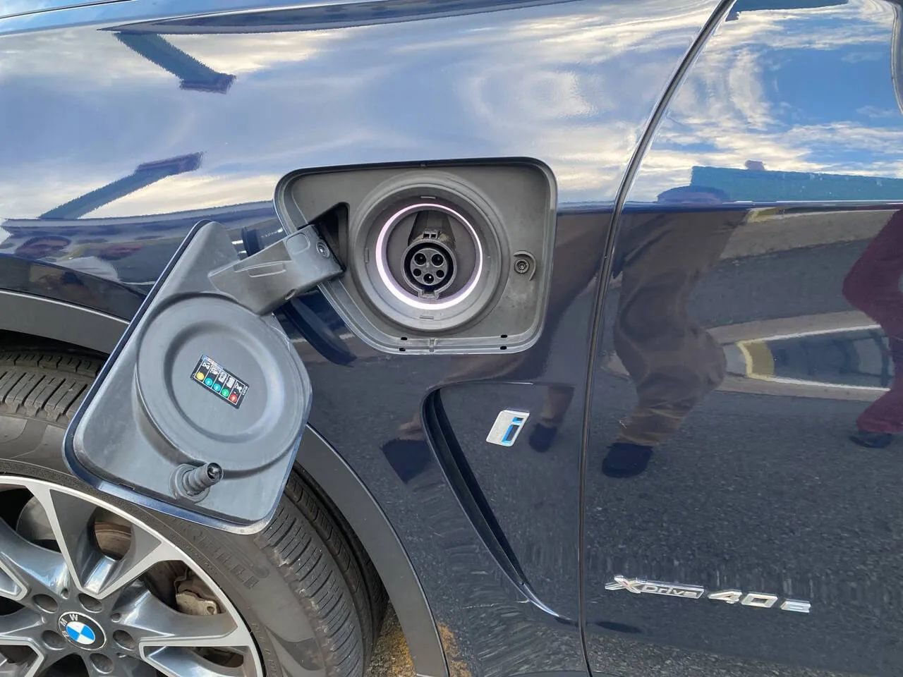 Used 2018 BMW X5 xDrive40e image 6