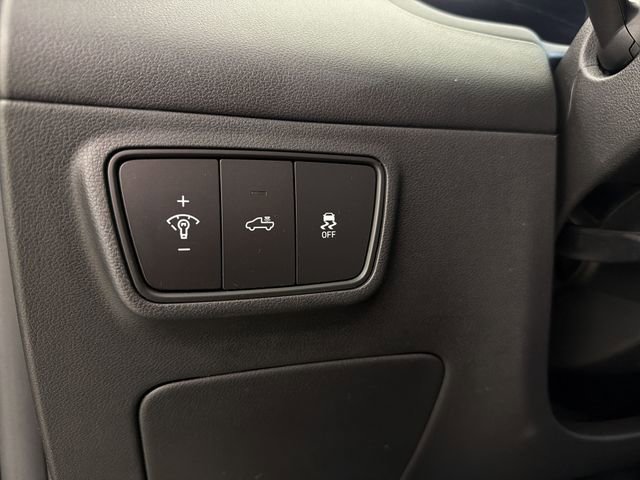 Used 2024 Hyundai Santa Cruz Night image 29