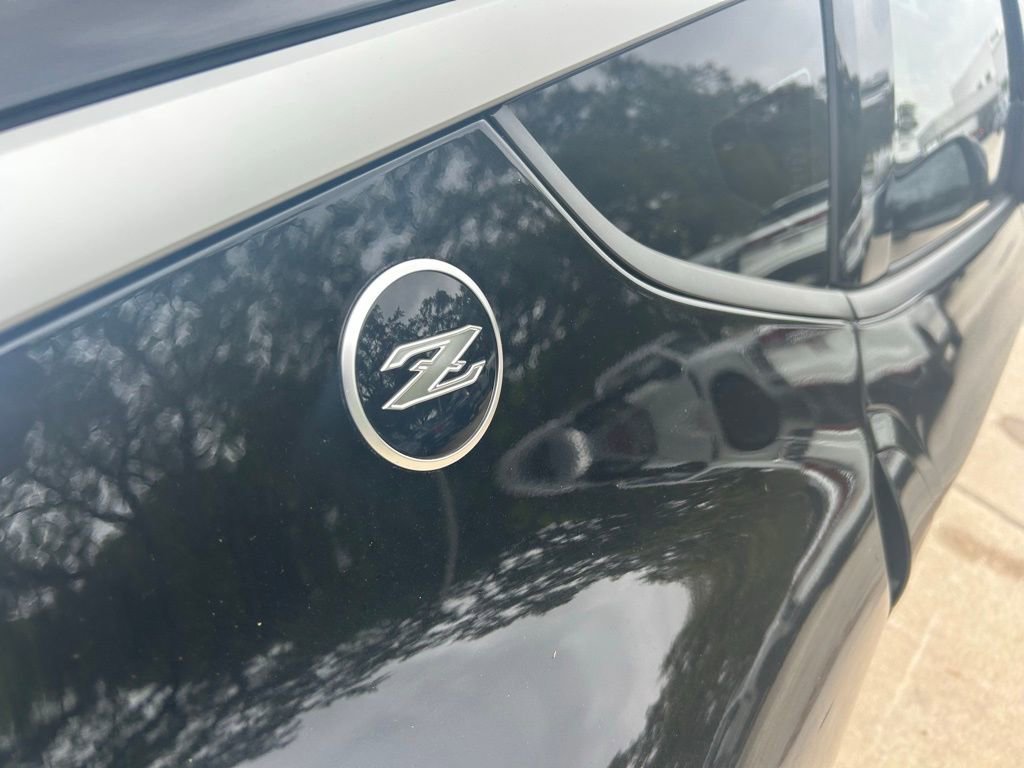 Used 2024 Nissan Z Performance w/ Floor Mat Package image 30