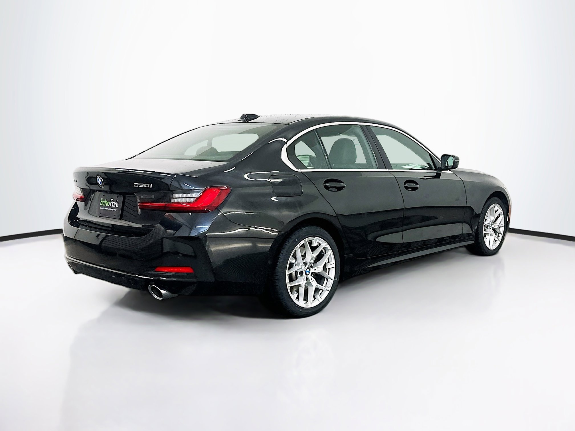 Used 2025 BMW 330i xDrive 330i xDrive image 9