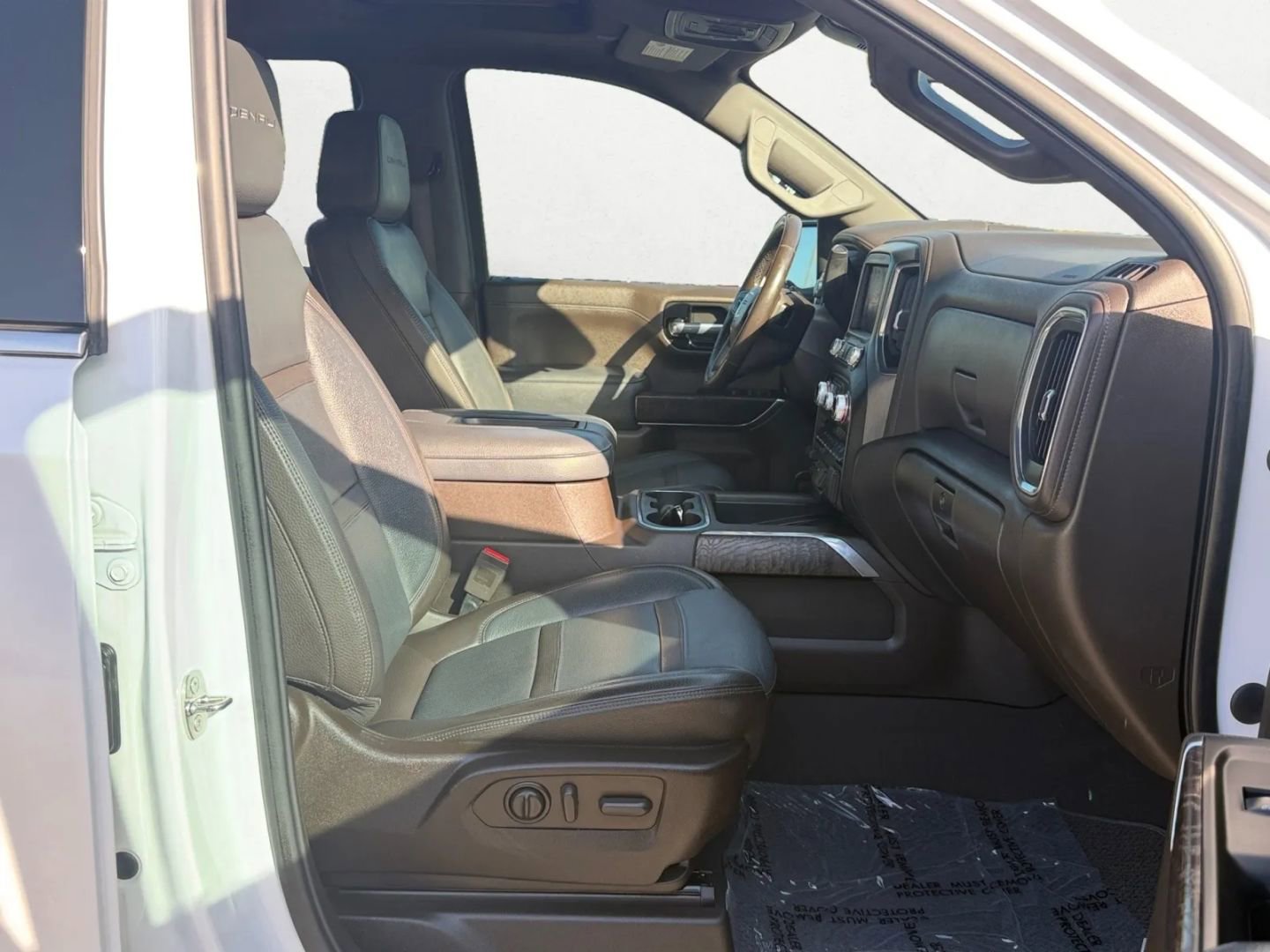 Used 2022 GMC Sierra 1500 Denali w/ Denali Reserve Package image 29